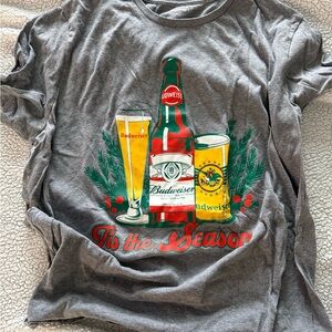 Old Navy Gray Graphic Tee - 'Tis the Season